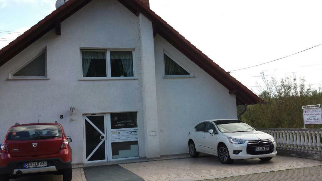 Ferienwohnung Nicoles Niedschlösschen Rehlingen-Siersburg Exterior foto