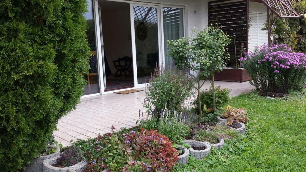 Ferienwohnung Nicoles Niedschlösschen Rehlingen-Siersburg Exterior foto